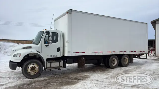 2015 Freightliner M2 106