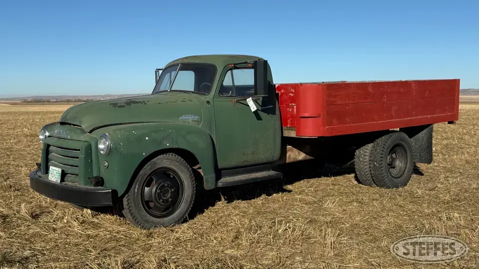 GMC 9783 Single Axle Boxed Truck