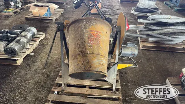 Monarch cement mixer