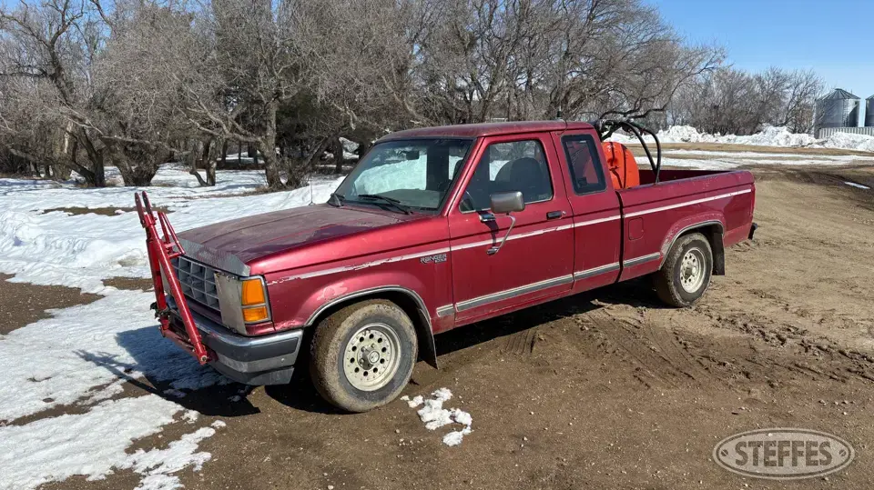 1992 Ford Ranger XLT Compact Pickup