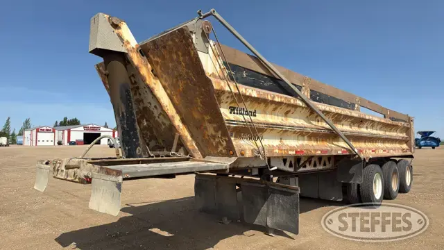 2011 Midland XL3000