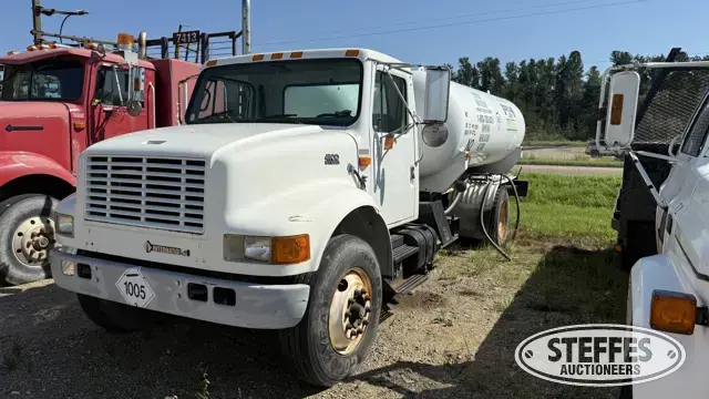 1999 International 4900