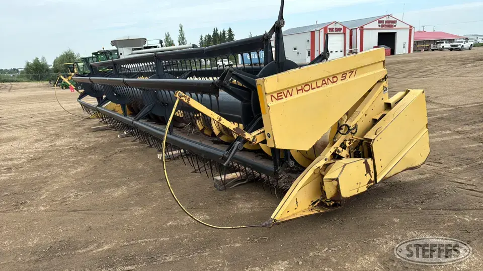 New Holland 971 Rigid Head
