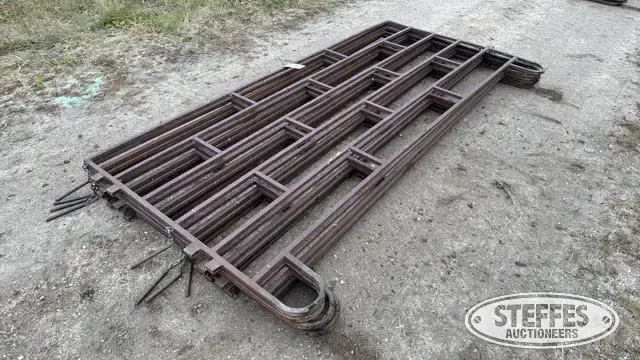 (6) Livestock panels
