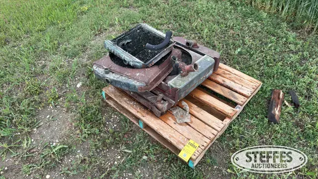 (4) Radiators