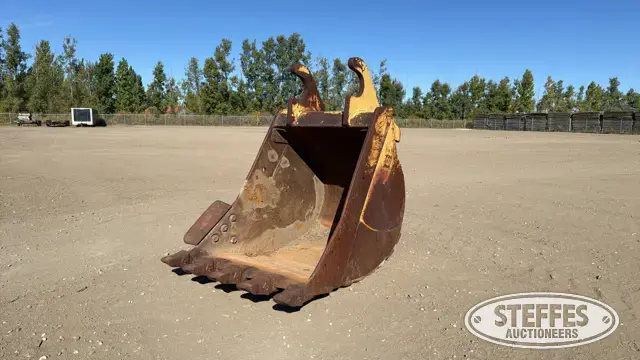 Excavator bucket