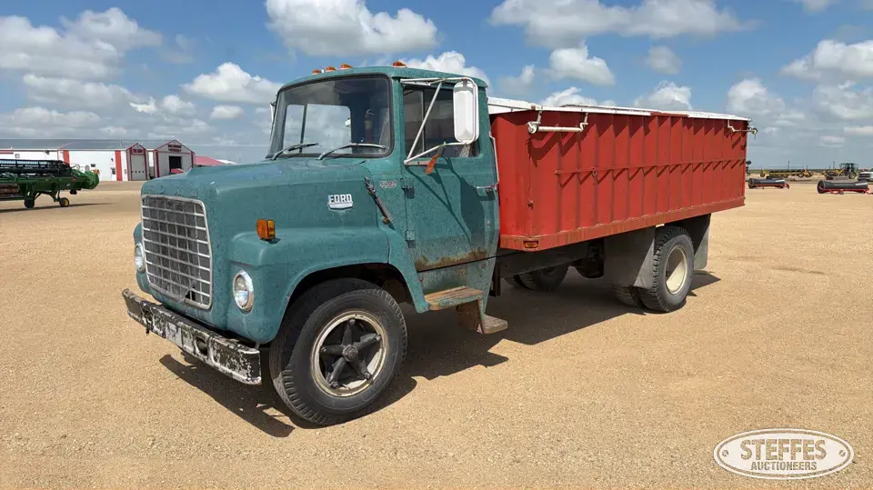 1975 Ford Grain Truck