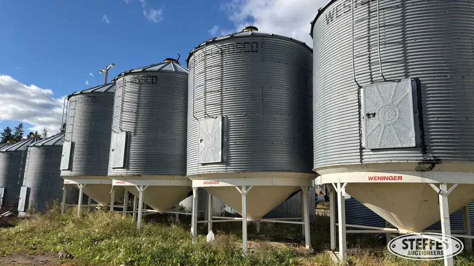 Westeel-Rosco hopper bin