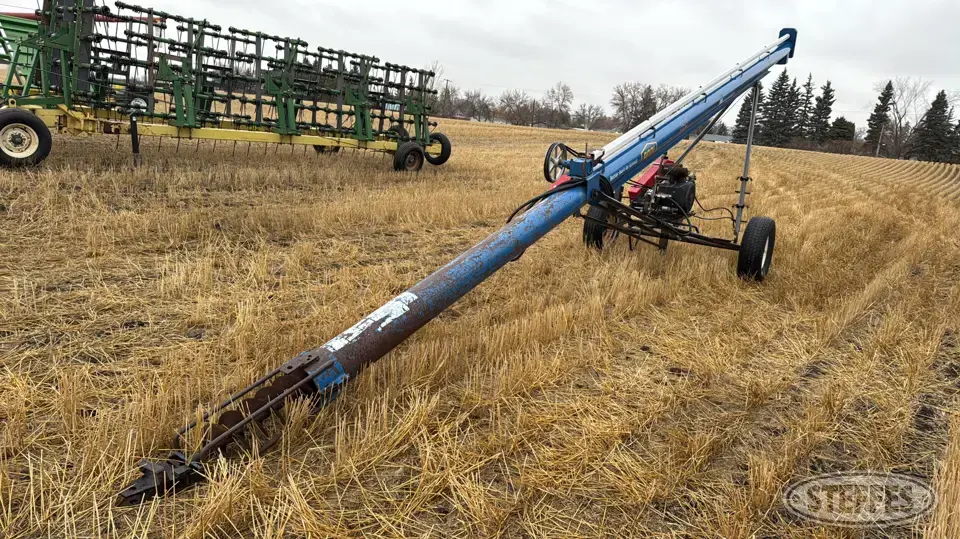 Brandt 835 Straight Auger
