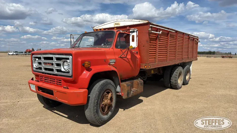 1976 GMC 6500 Grain Truck
