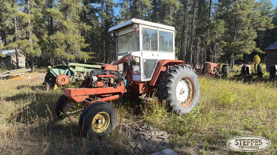 Allis Chalmers Collectible Tractor