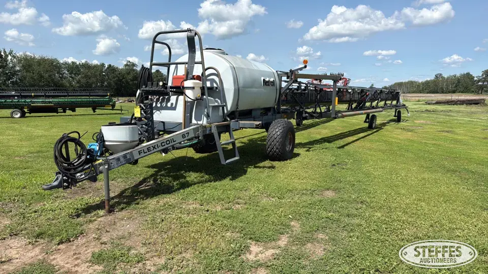 Flexi-Coil 67 Pull-Type Sprayer