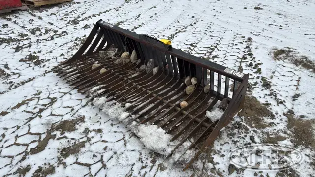 Virnig skid steer rock bucket