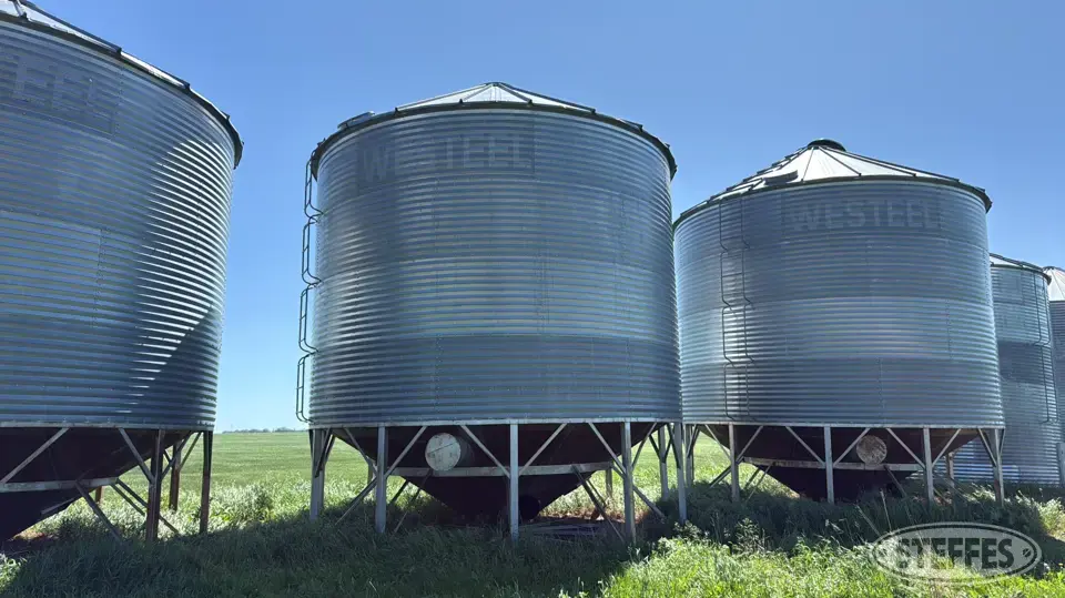 Westeel 2104 Hopper Bin