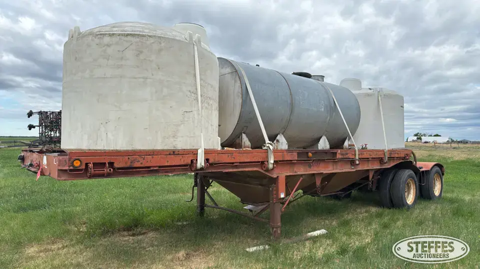 Shop-built spread axle water tender trailer