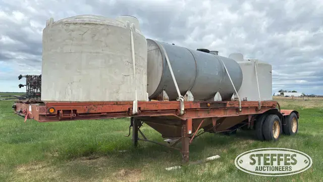 Shop-built spread axle water tender trailer