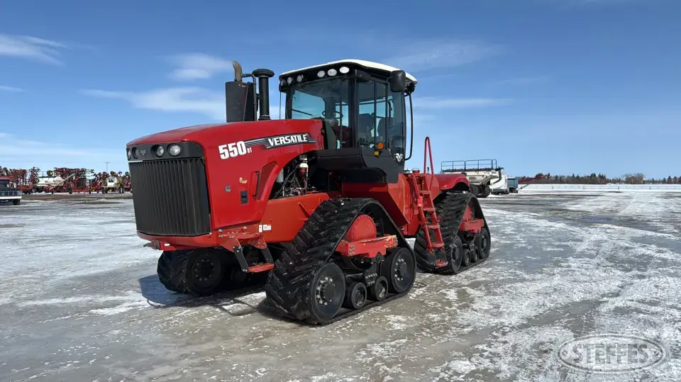 2014 Versatile 550DT Track Tractor