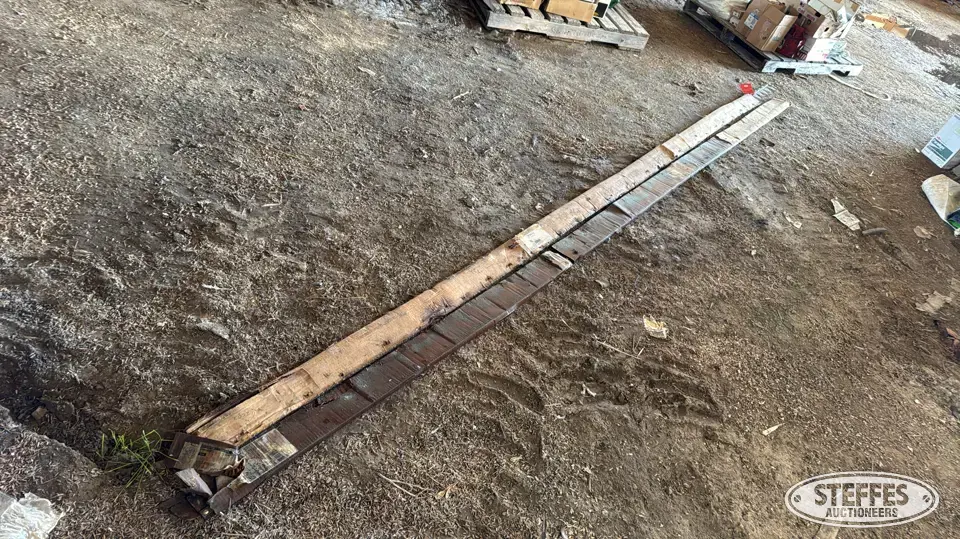 MacDon sickle Ag Equipment Part