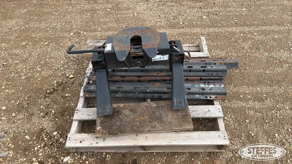 Pro Series 15000 Truck-Trailer Part