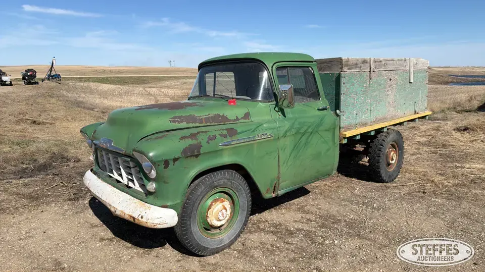 1956 Chevrolet 1430 Grain Truck