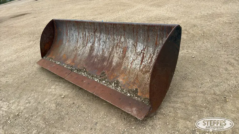 Straight blade