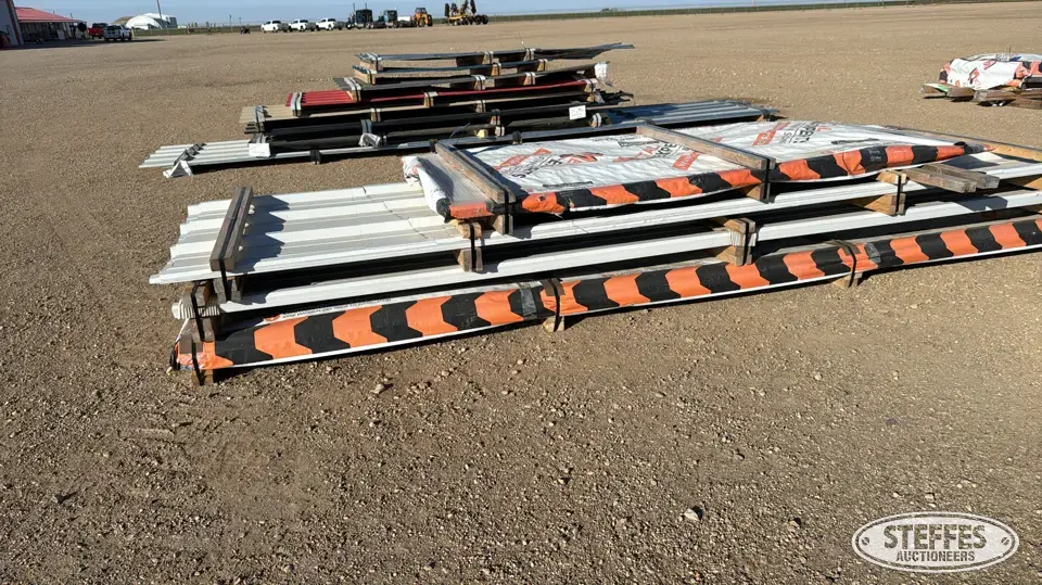 (4) Bundles of tin Construction Support Item