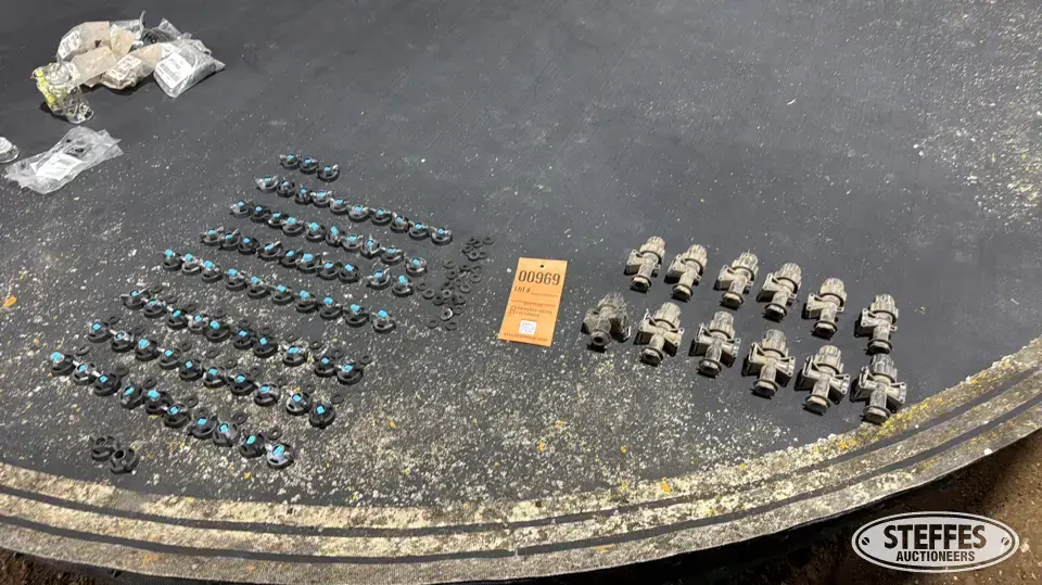 (73) TeeJet TJ-60 11010VS single nozzles Ag Equipment Part