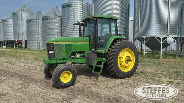 John Deere 7800