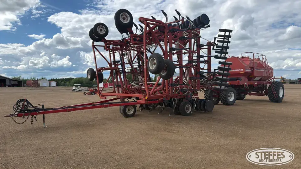 Morris Maxim II Air Drills and Air Seeder