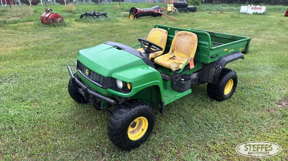 John Deere Gator HPX UTV