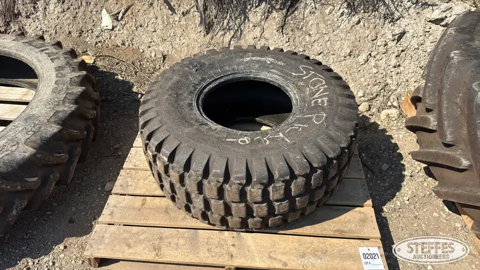 (1) Goodyear 16.5L-16.1SL tire Tractor-Implement Tire