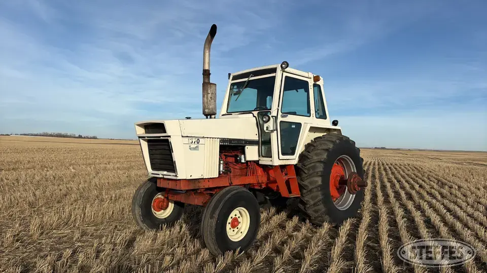 Case 1370 Agri King 2WD Tractor