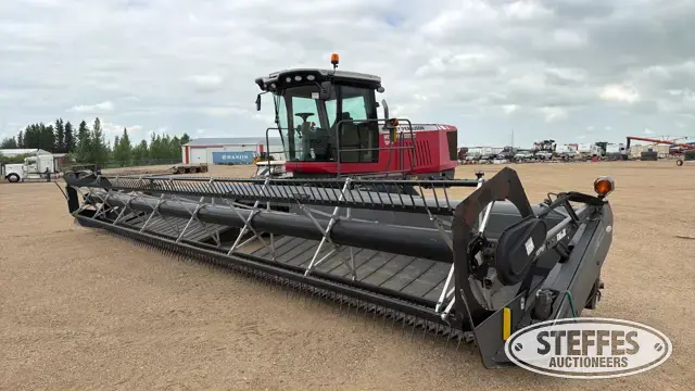 2012 Massey Ferguson WR9740