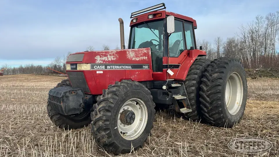 1991 Case IH 7130 MFWD Tractor