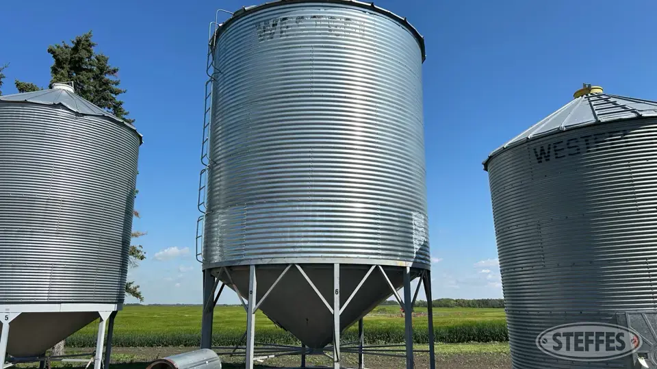 Westeel 1805 Hopper Bin