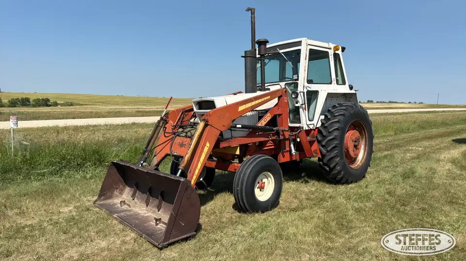 Case 970 Agri King 2WD Tractor