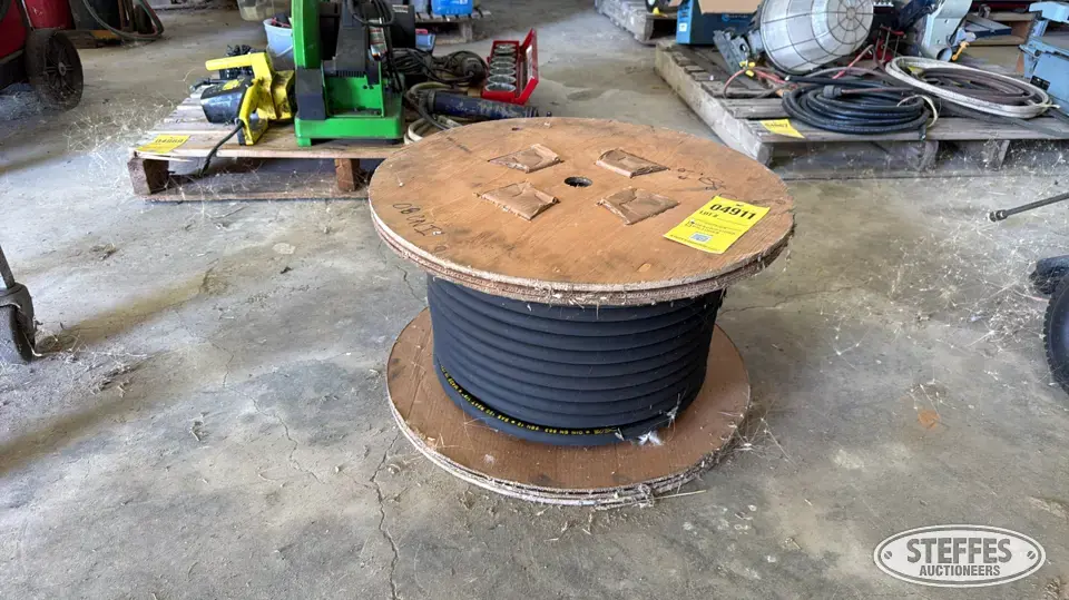 Hyd. hose Farm Support Item