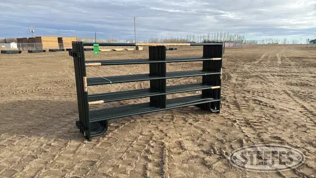 (12) BYT livestock panels
