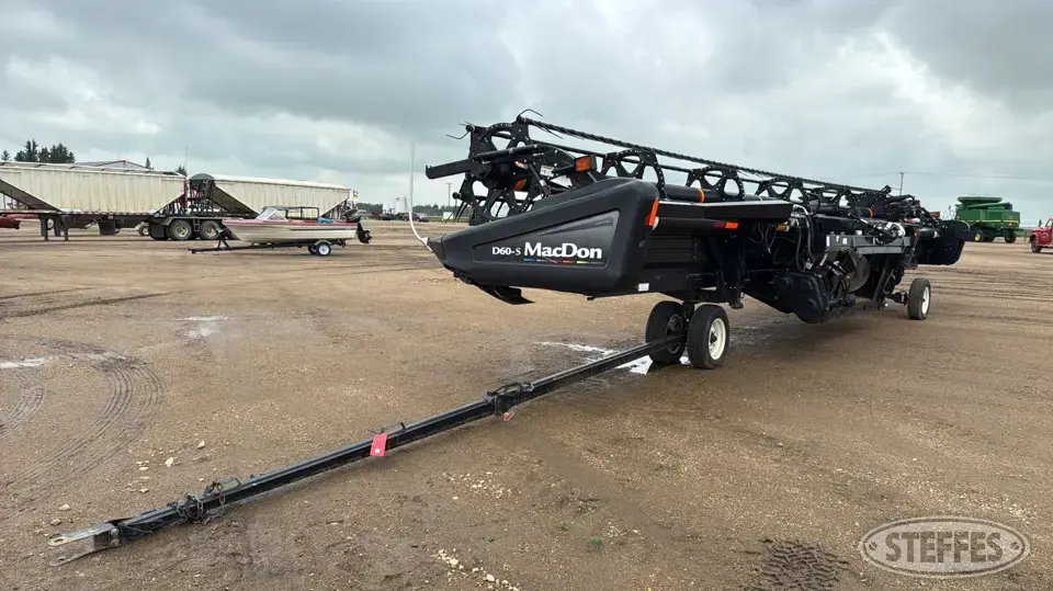 2009 MacDon D60-S Draper Head
