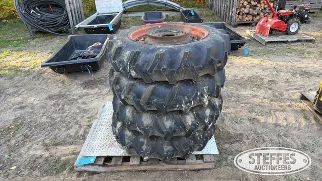 (4) Firestone 9.5-24 tires