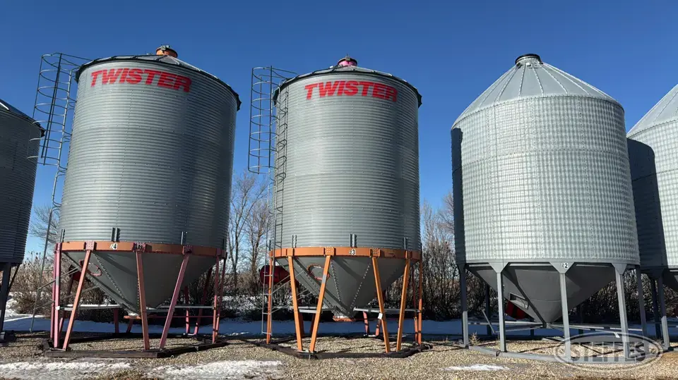 Twister hopper bin