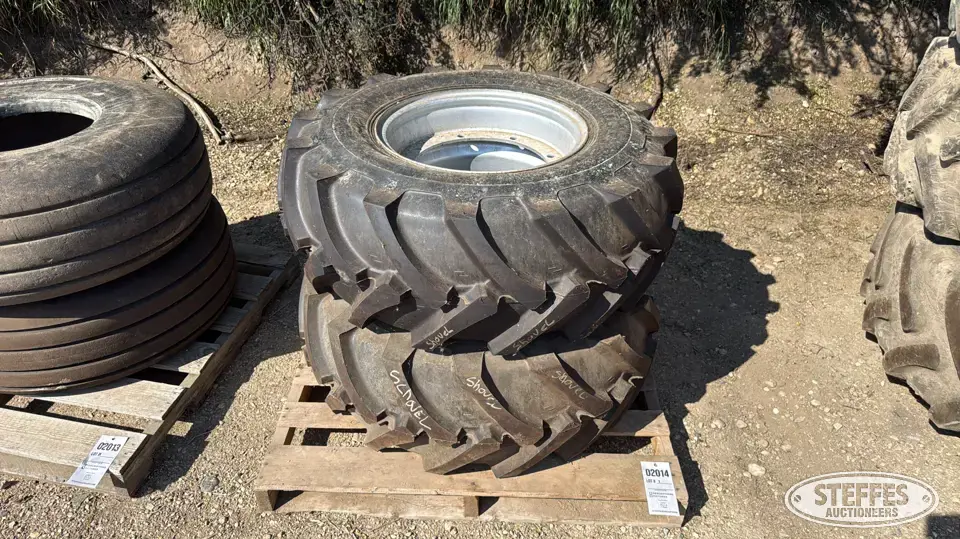 (2) 405/70-20 tires Tractor-Implement Tire