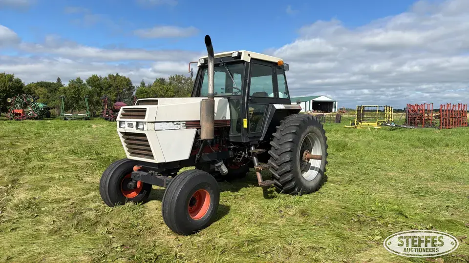 1984 Case 2394 2WD Tractor