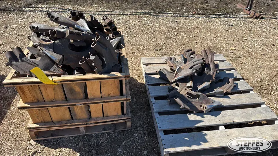 (60) Bourgault openers Ag Equipment Part