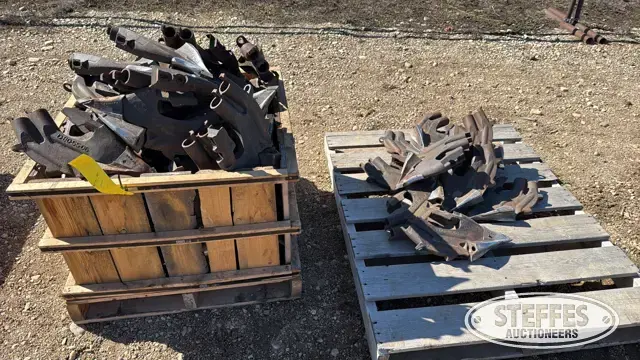 (60) Bourgault openers