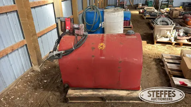 Westeel-Rosco 160 gal. fuel tank