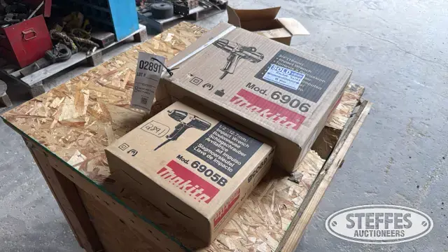 (2) Makita impacts
