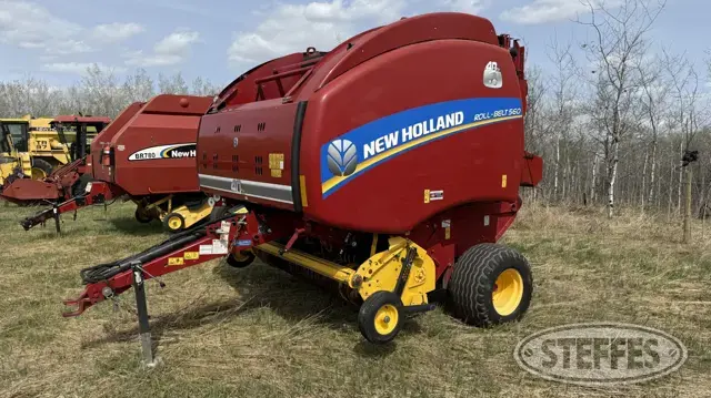 2015 New Holland RB560