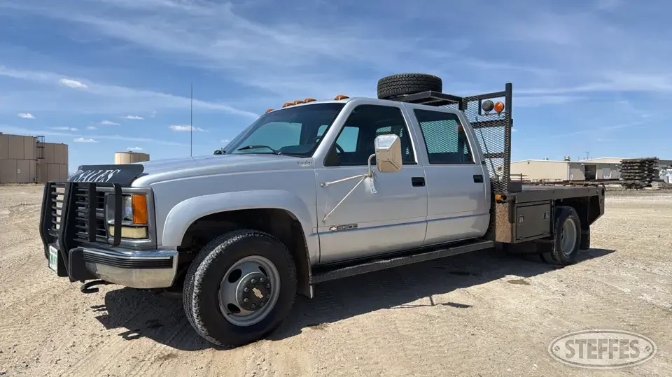 1994 Chevrolet 3500 Cheyenne Flatbed Truck