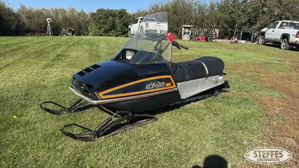 1982 Ski-Doo Nordik Snowmobile